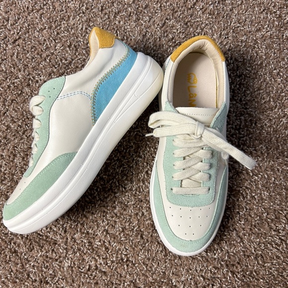 Lamo Green and Cream Slippers with Suede Accents - Picture 3 of 9